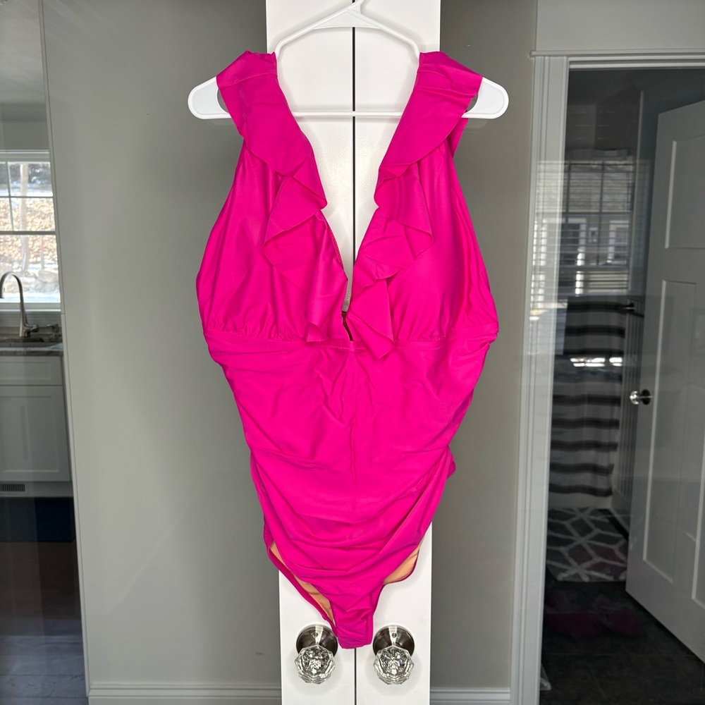 NWT J. Crew Ruched Ruffle One-piece Swimsuit Pink Barbie - Picture 2 of 6